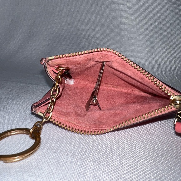 Coach keychain wallet pink 4 1/4” x 3/4 x 3 - Picture 6 of 6